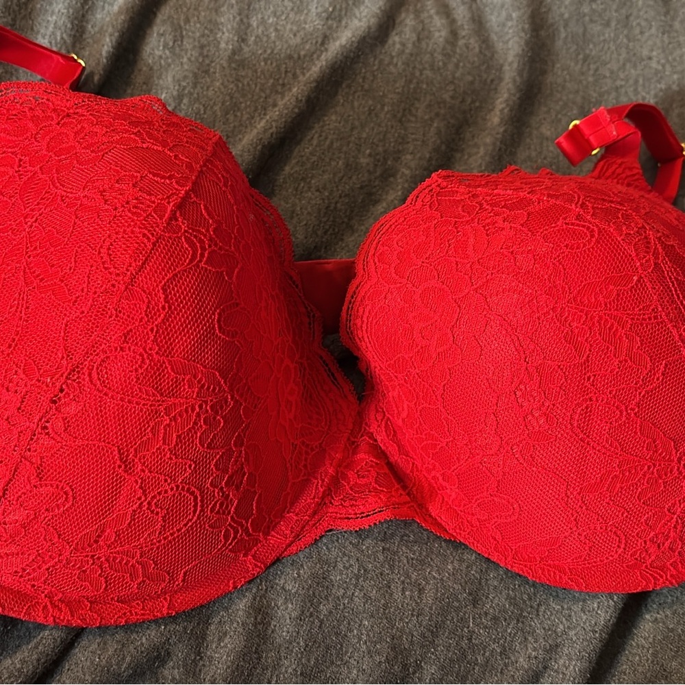 JoySpun Elegant Red Lace Bra